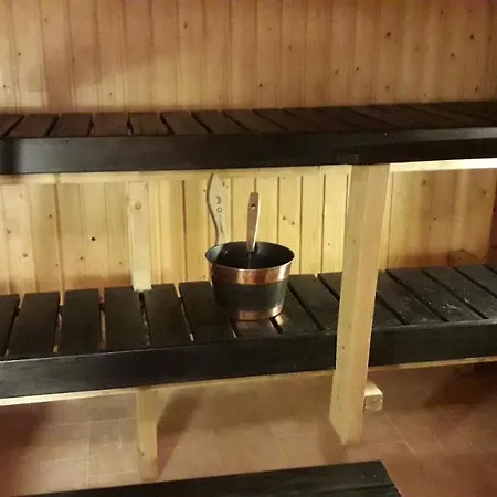 Nelikko Juhla- Ja Majoitustilat Himanka