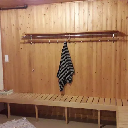Nelikko Juhla- Ja Majoitustilat Villa
