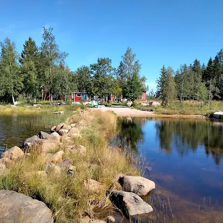 Nelikko Juhla- Ja Majoitustilat *