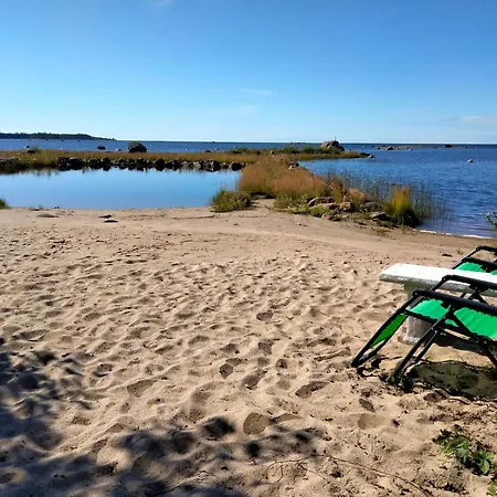 Nelikko Juhla- Ja Majoitustilat *