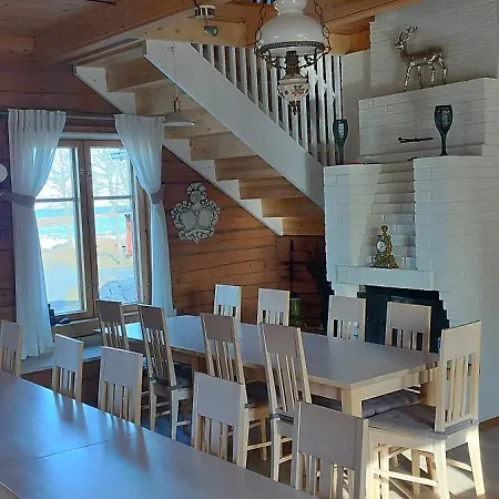 Villa Nelikko Juhla- Ja Majoitustilat Himanka