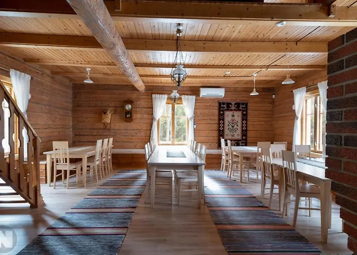 Nelikko Juhla- Ja Majoitustilat Himanka