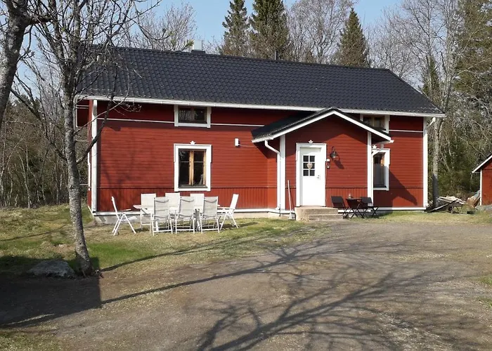 Villa Nelikko Juhla- Ja Majoitustilat *