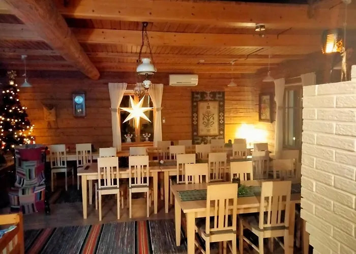 Villa Nelikko Juhla- Ja Majoitustilat *