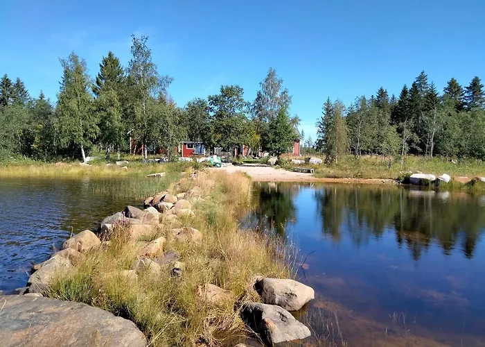 Nelikko Juhla- Ja Majoitustilat *