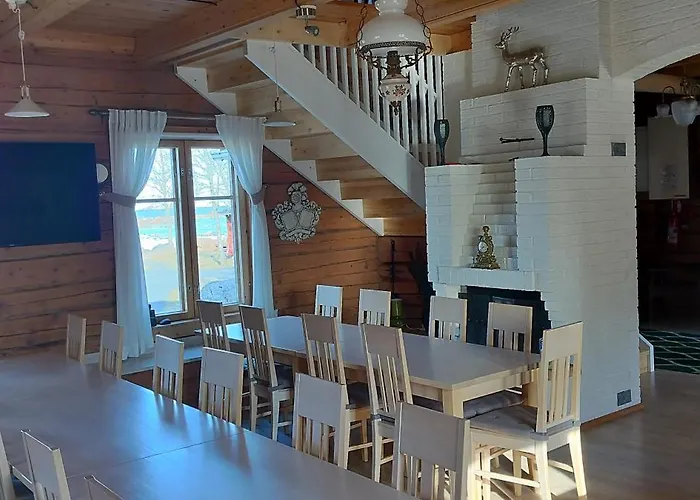 Villa Nelikko Juhla- Ja Majoitustilat Himanka